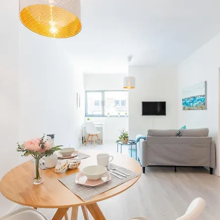 Casa Azul At Jardim Do Morro By Bnbird *