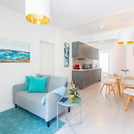 Casa Azul At Jardim Do Morro By Bnbird アパート